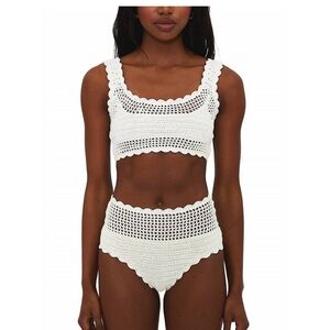 NEW BEACH RIOT andy bottom in white